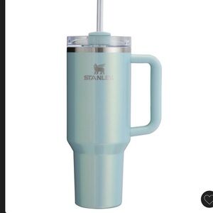 Stanley Blueberry Milk 40oz